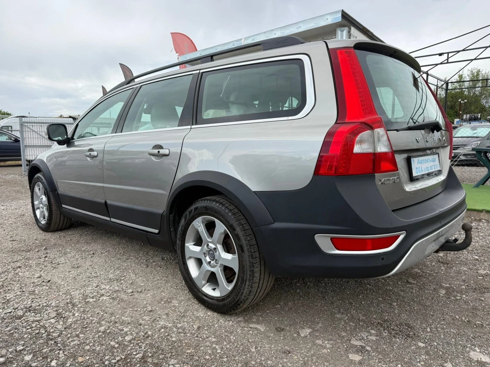 Volvo Xc70 3.0i 4х4, снимка 5 - Автомобили и джипове - 55815893