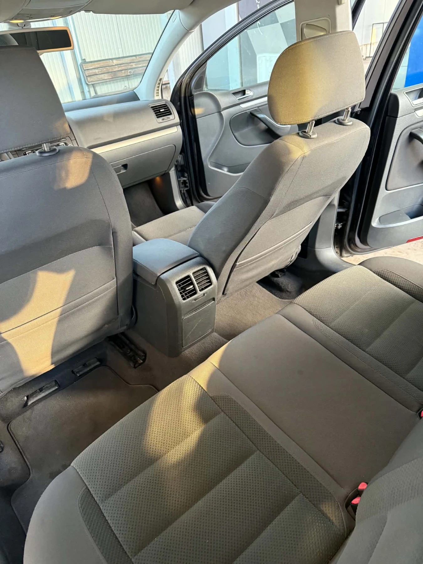 VW Golf, снимка 6 - Автомобили и джипове - 56350100