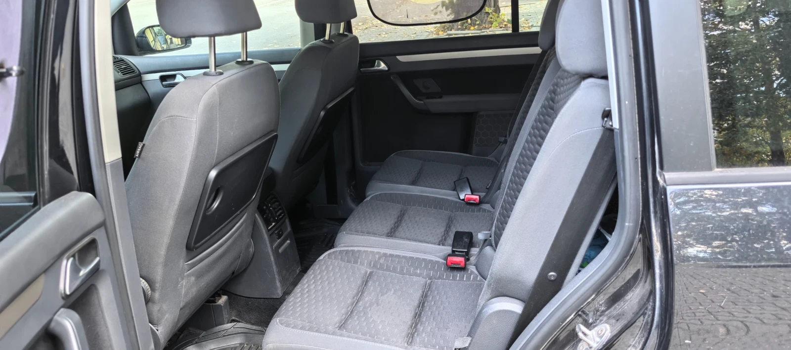 VW Touran 1.9TDI , снимка 7 - Автомобили и джипове - 56614226