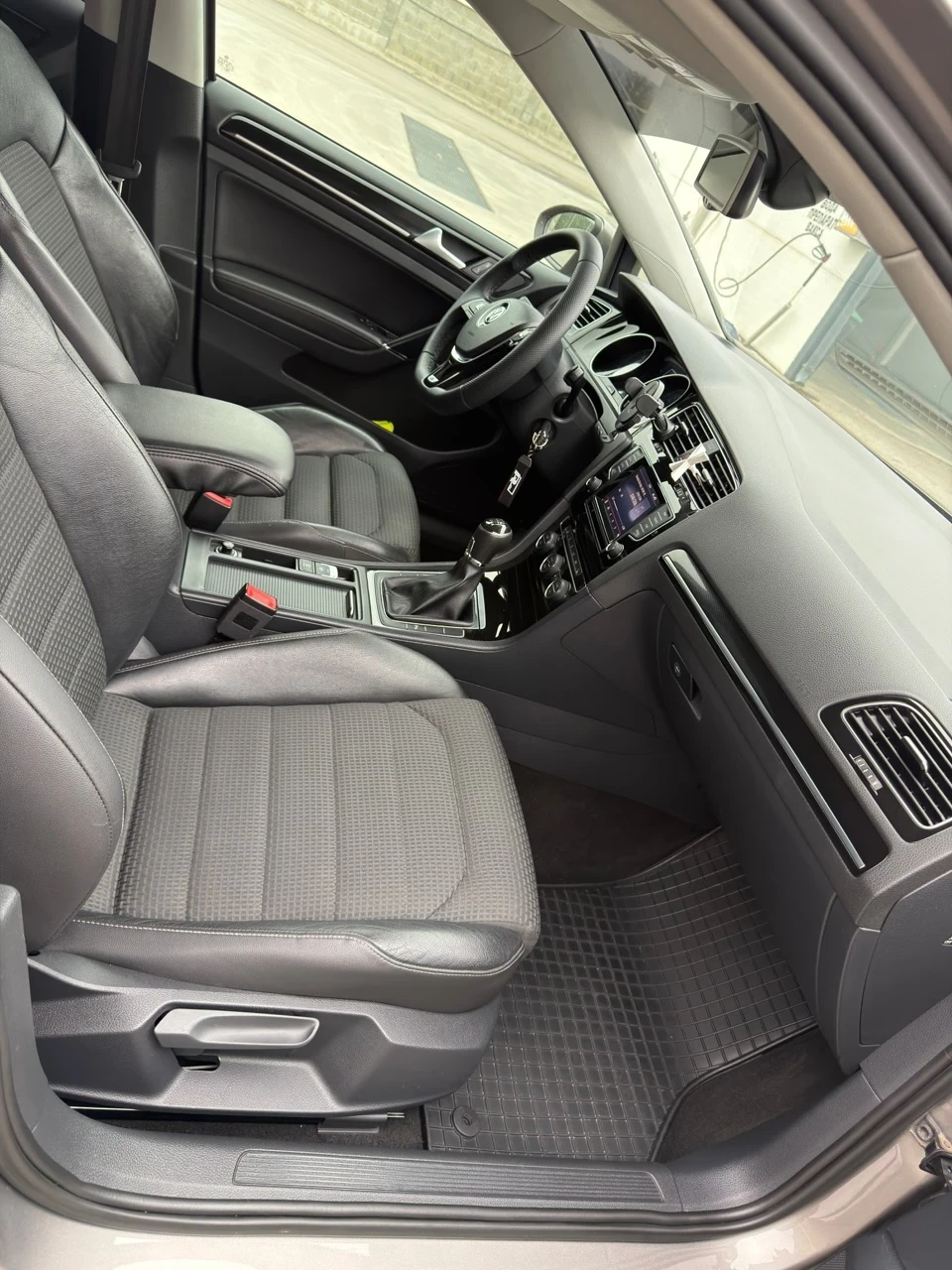 VW Golf 7 2.0 tdi, снимка 11 - Автомобили и джипове - 56714735