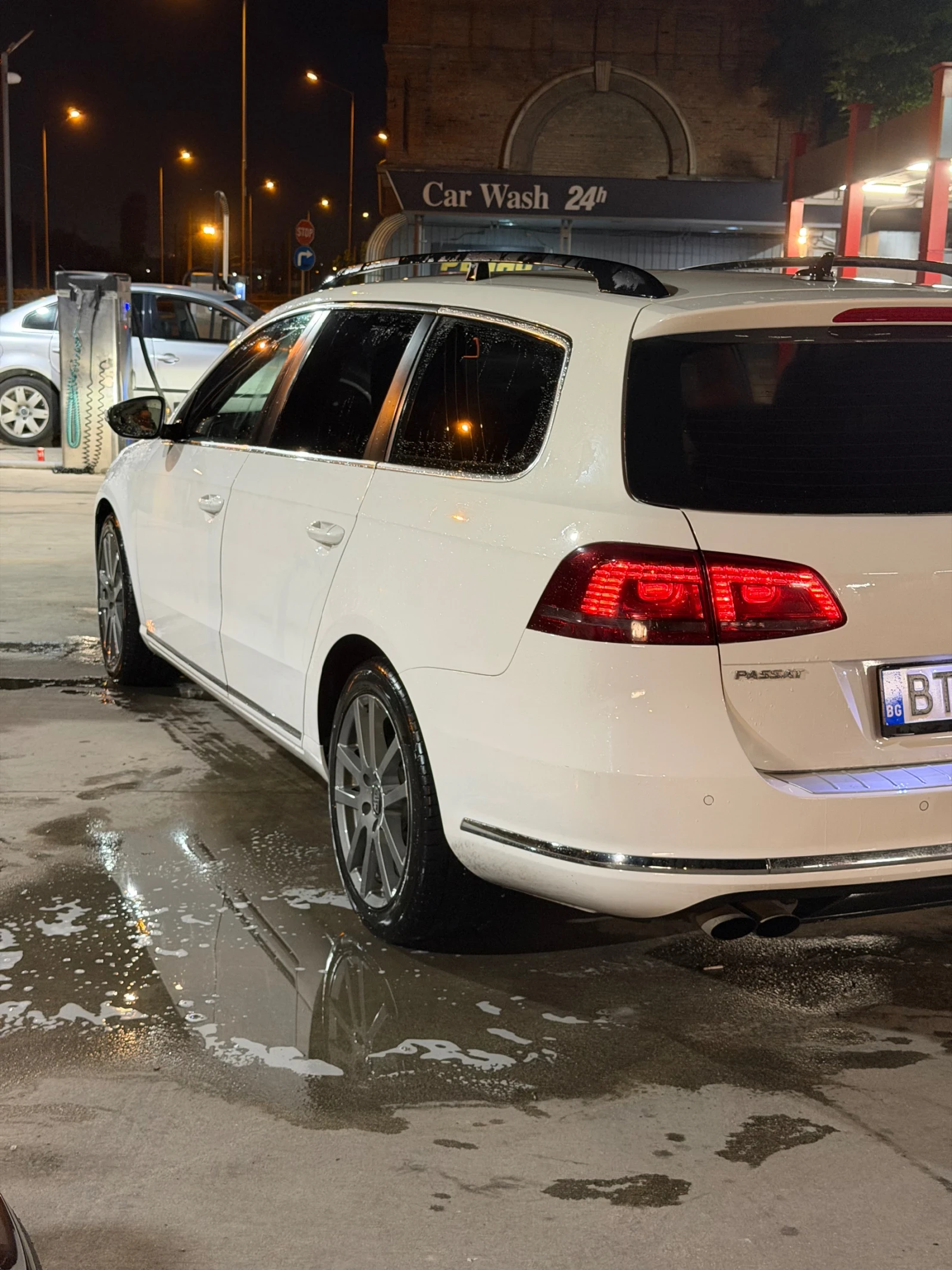 VW Passat B7 2.0 TDI 177, снимка 4 - Автомобили и джипове - 56724728