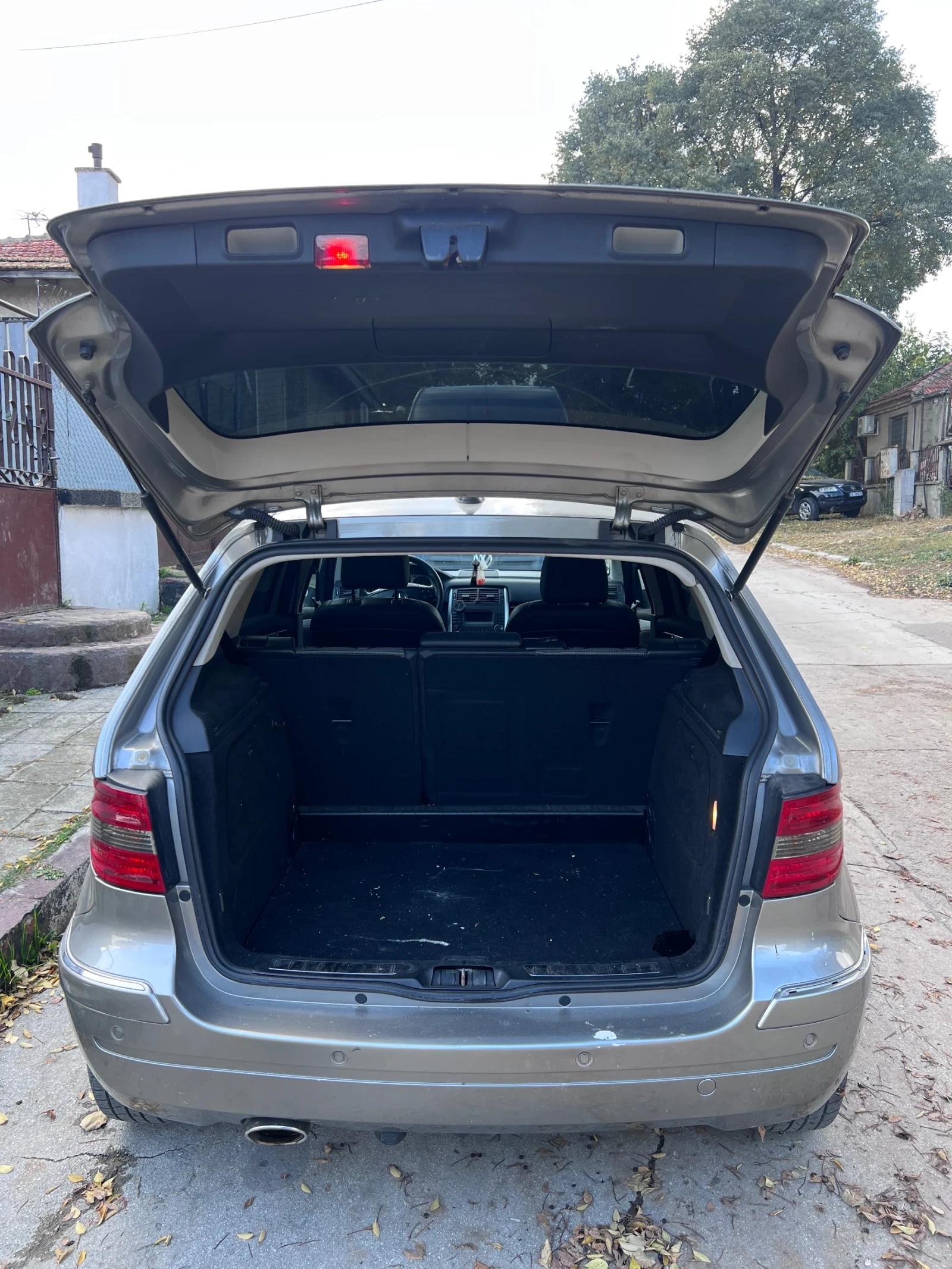 Mercedes-Benz B 200, снимка 5 - Автомобили и джипове - 56739344