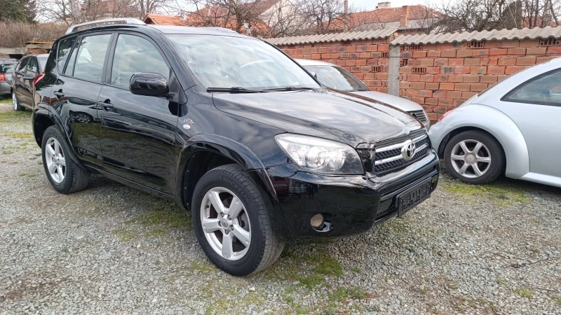 Toyota Rav4 2.2 D-Cat!!! ПЕРФЕКТЕН!!!, снимка 1 - Автомобили и джипове - 44498832