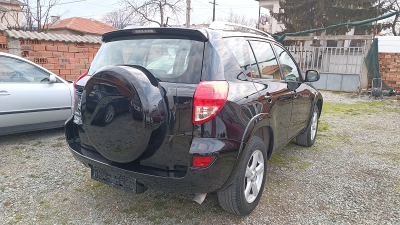 Toyota Rav4 2.2 D-Cat!!! ПЕРФЕКТЕН!!!, снимка 7 - Автомобили и джипове - 44498832