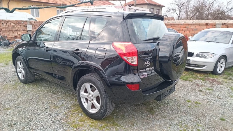 Toyota Rav4 2.2 D-Cat!!! ПЕРФЕКТЕН!!!, снимка 5 - Автомобили и джипове - 44498832