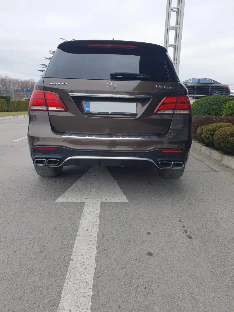 Mercedes-Benz GLE 63 S AMG, снимка 3 - Автомобили и джипове - 48443712