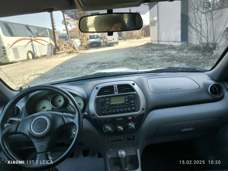 Toyota Rav4, снимка 8 - Автомобили и джипове - 49310623