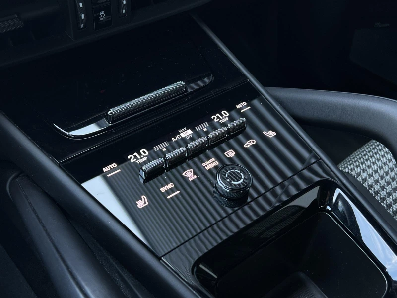 Porsche Cayenne GTS COUPE/FACELIFT/CARBON/SPORT DESIGN/BURMES/360/, снимка 15 - Автомобили и джипове - 52200527