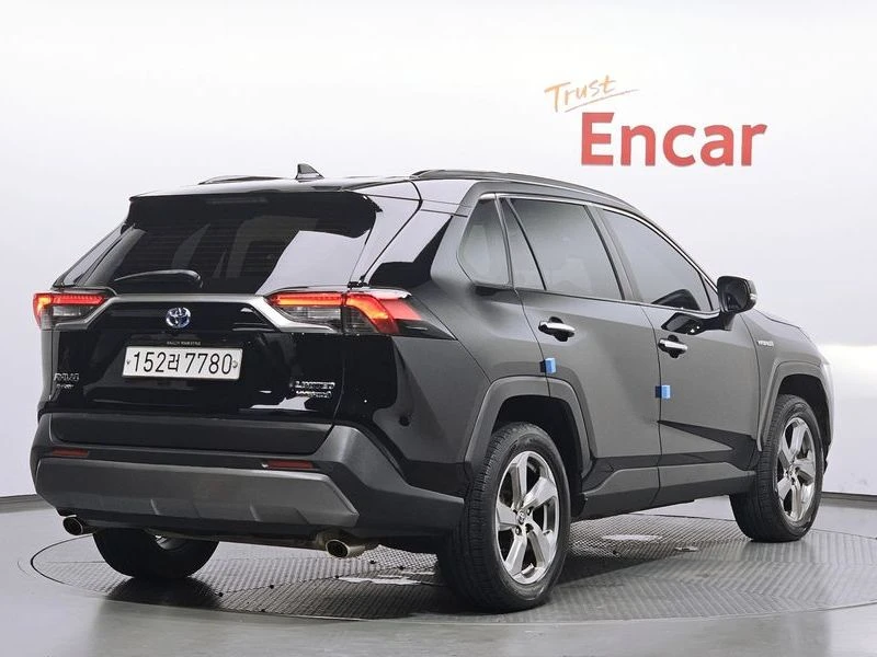 Toyota Rav4 2, 5 4WD Hybrid LTD| 219к.с.| ВКЛ.ТЕХНОТЕСТ, снимка 2 - Автомобили и джипове - 55119795