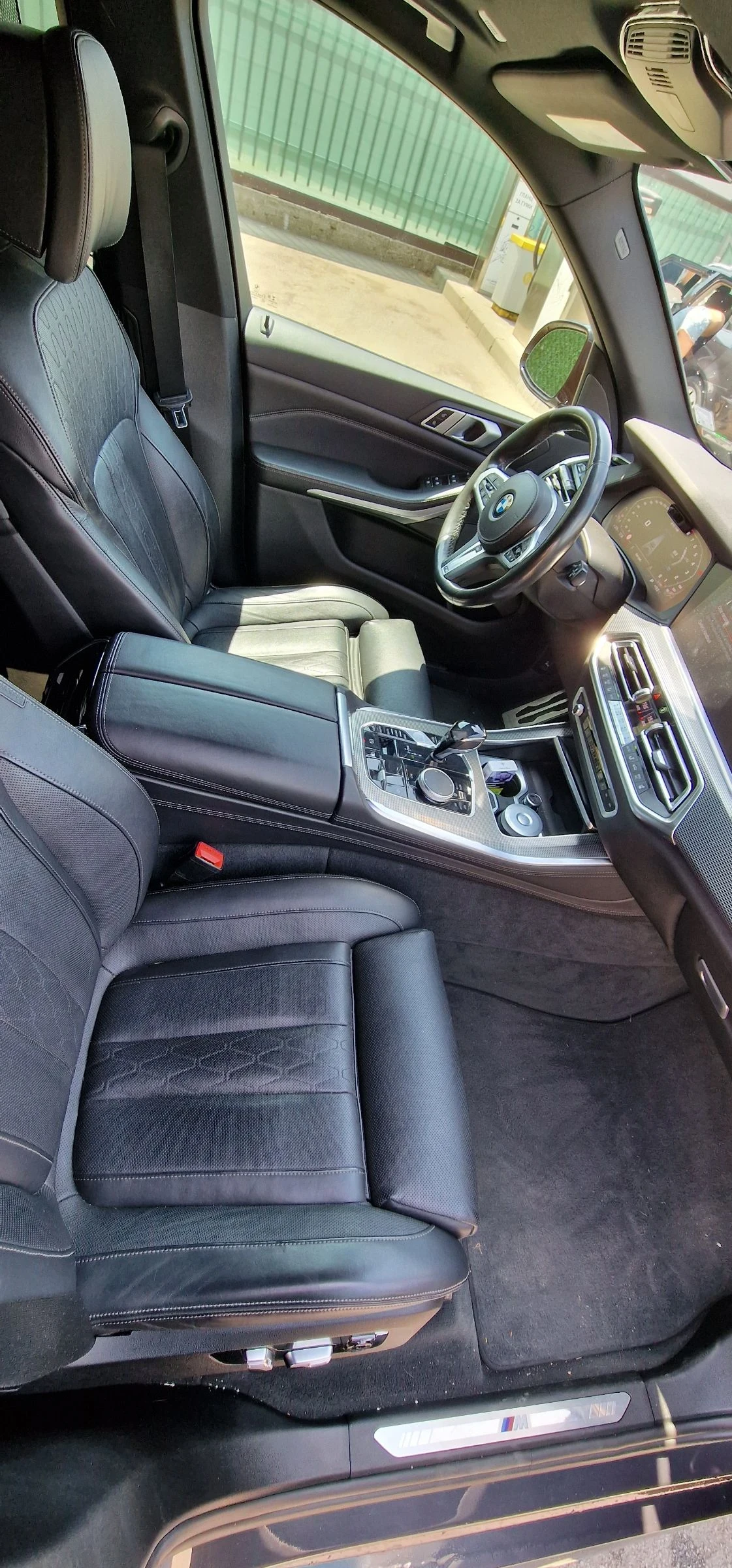BMW X5 4.0 i xDrive - изображение 8