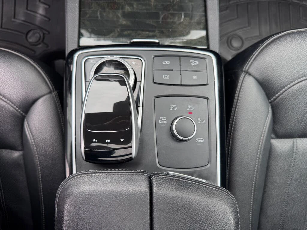 Mercedes-Benz GLE 400 4MATIC HARMAN/KARDON* ОБДУХВАНЕ* CAM* PANO*  - изображение 9