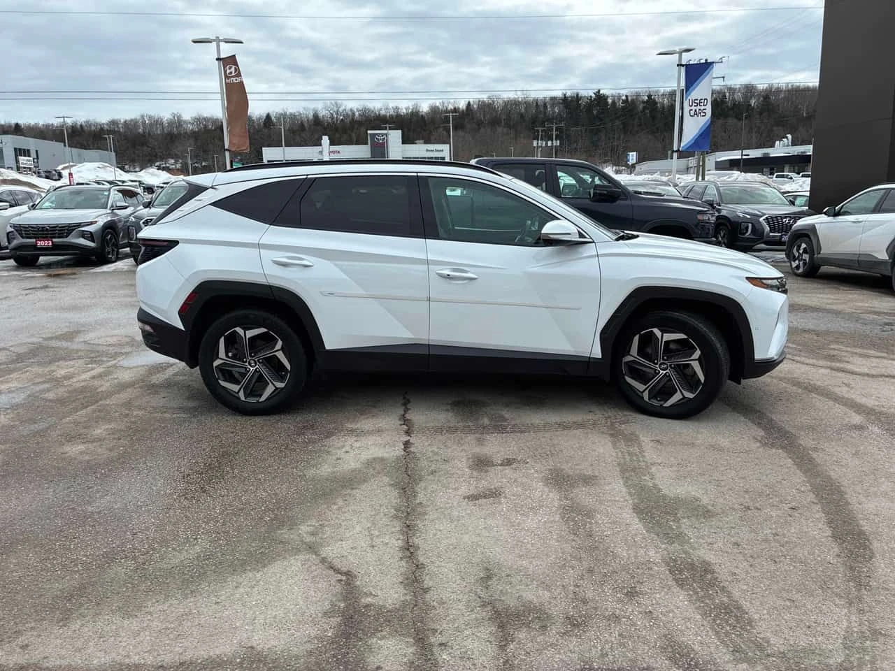 Hyundai Tucson Ultimate  CARFAX - изображение 3