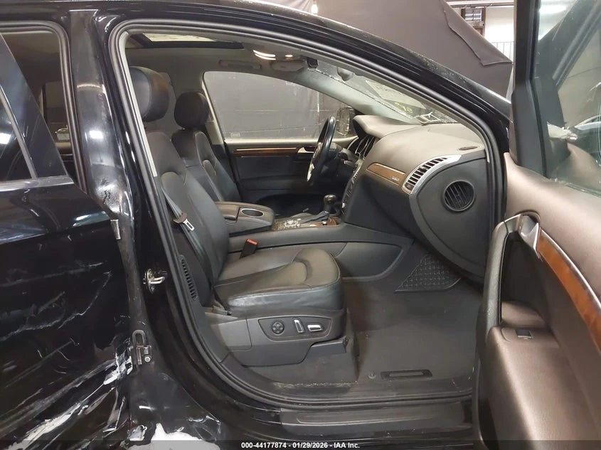 Audi Q7 3l 3.0 Tdi Premium, снимка 5 - Автомобили и джипове - 54141634