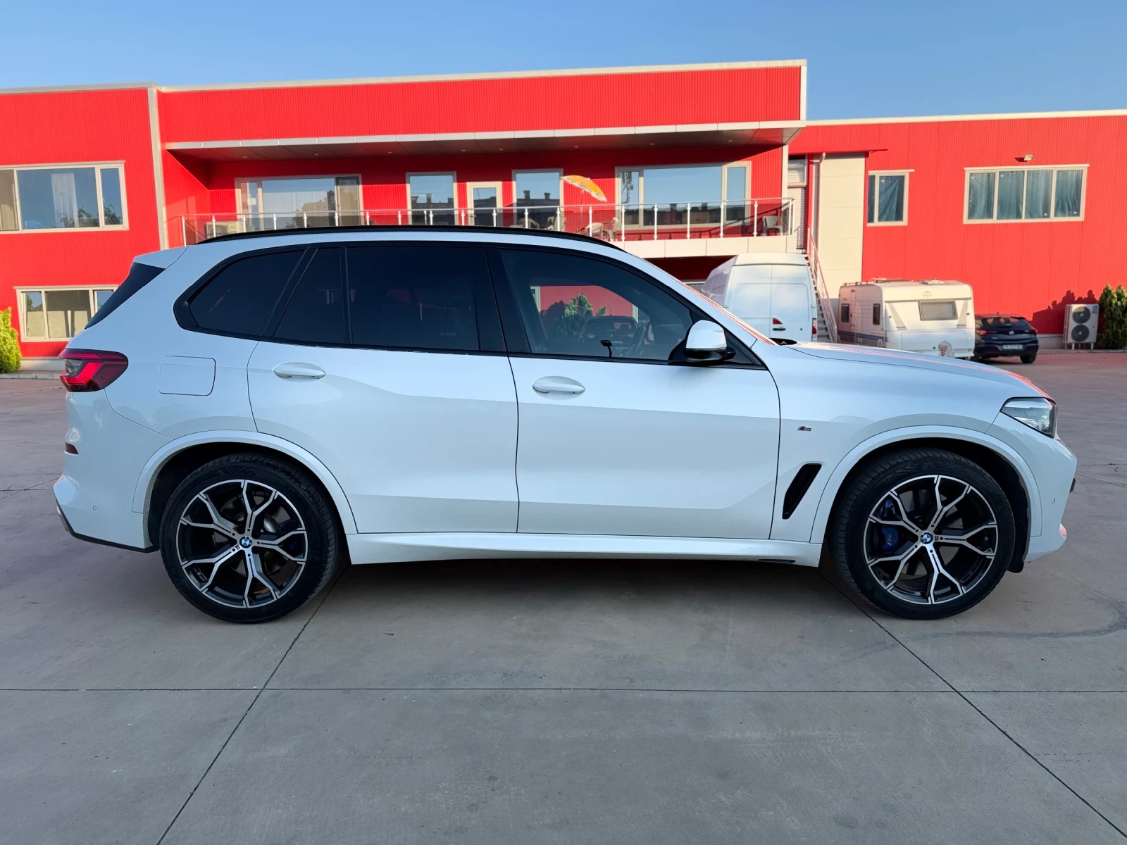 BMW X5 M Paker Palen serviz Fulll, снимка 9 - Автомобили и джипове - 54360535