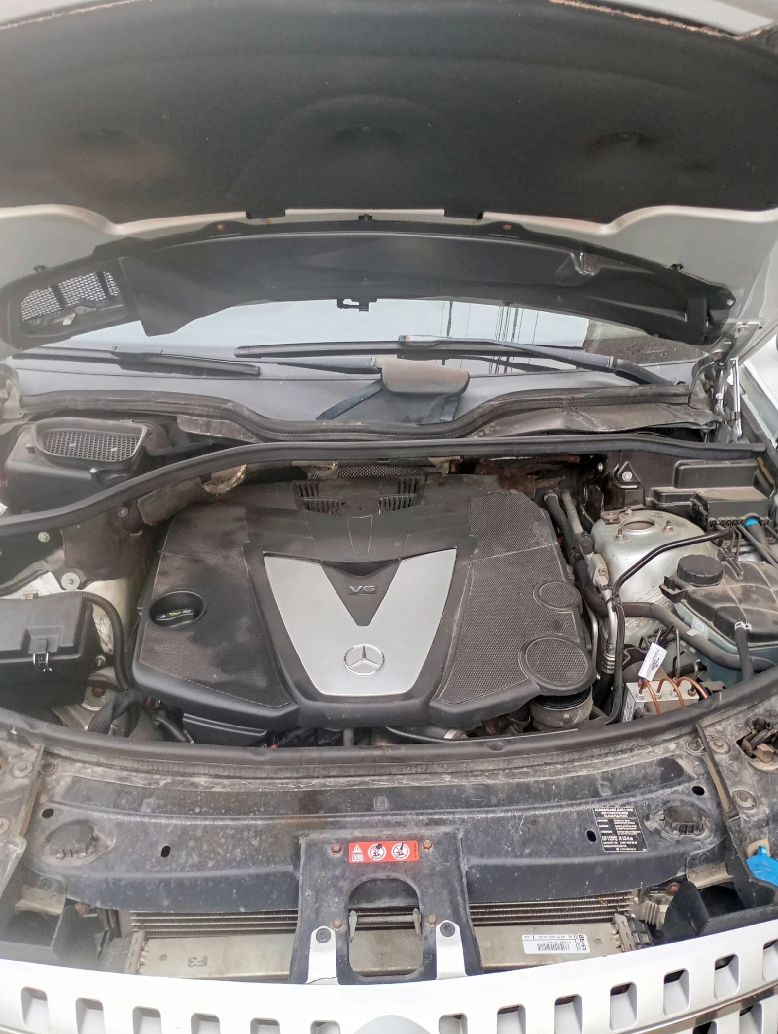 Mercedes-Benz ML 320, снимка 9 - Автомобили и джипове - 54478516