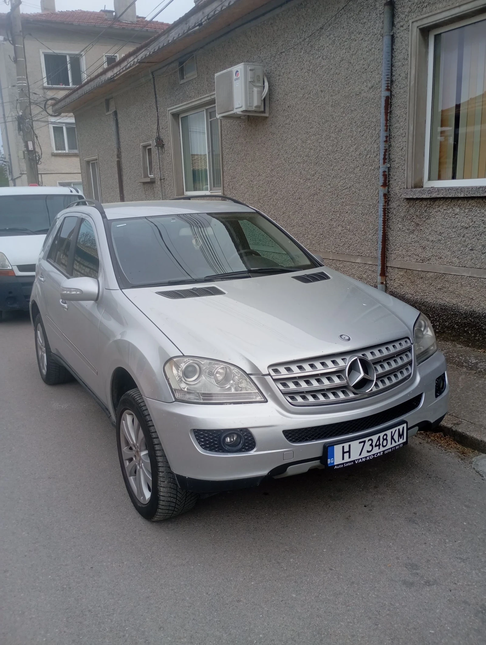 Mercedes-Benz ML 320