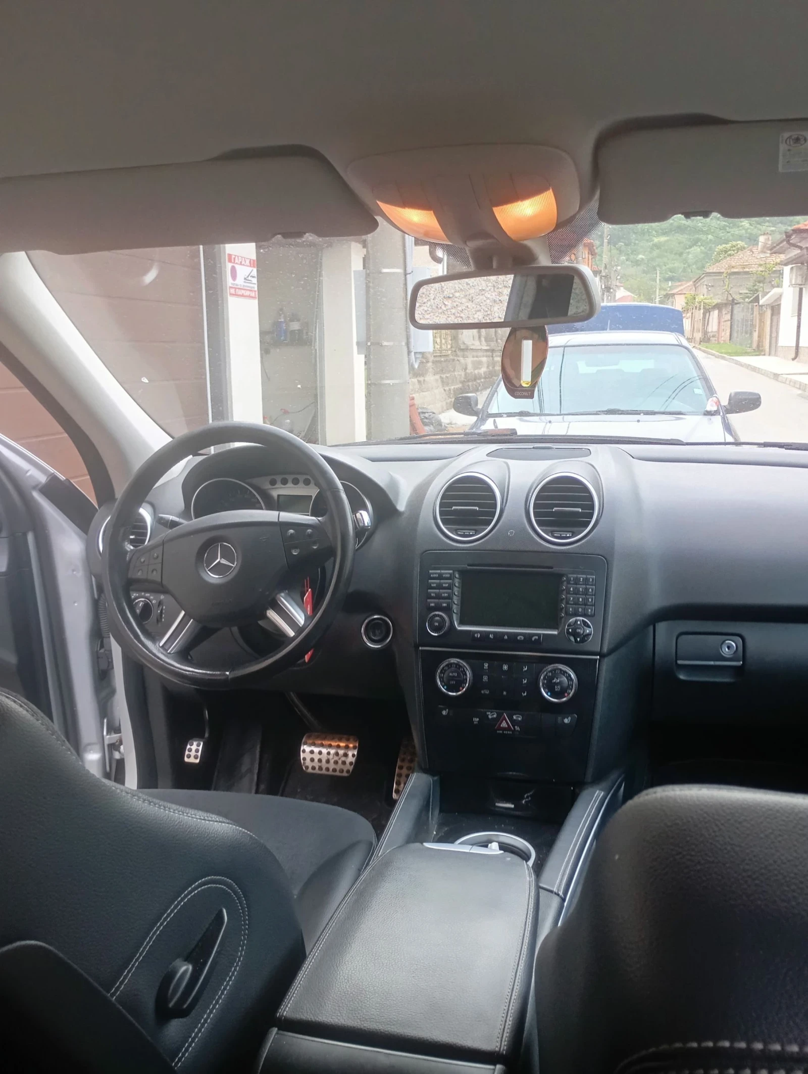 Mercedes-Benz ML 320, снимка 8 - Автомобили и джипове - 54478516
