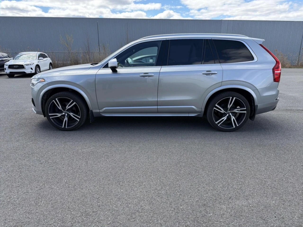 Volvo Xc90 T6* R-Design* Подгрев * Пано * AWD, снимка 5 - Автомобили и джипове - 54554873