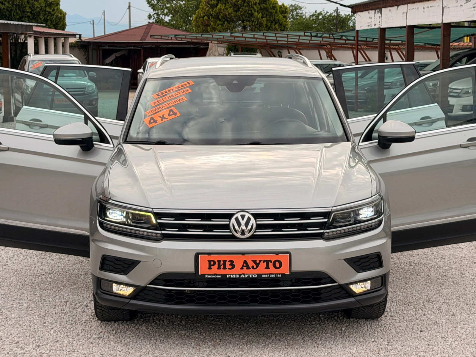 VW Tiguan 2.0TDI* NAVI* 100%KM* KEYLESS* AUTOMATIK* LIZING, снимка 2 - Автомобили и джипове - 55144369