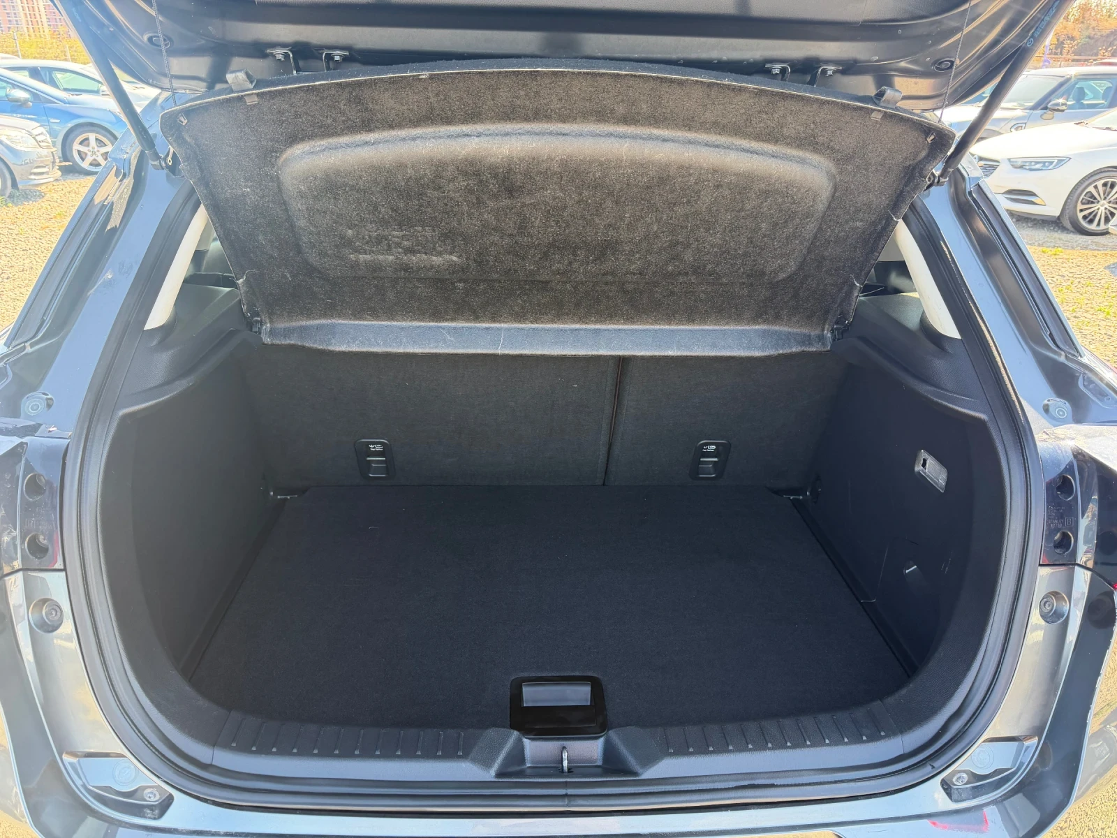 Mazda CX-3 2.0 ШВЕЙЦАРИЯ 4x4 AUTOMAT, снимка 9 - Автомобили и джипове - 55161129