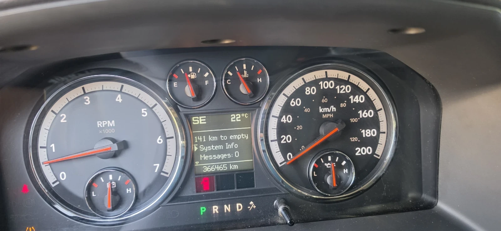 Dodge RAM 1500 5.7 HEMI , снимка 12 - Автомобили и джипове - 55400934