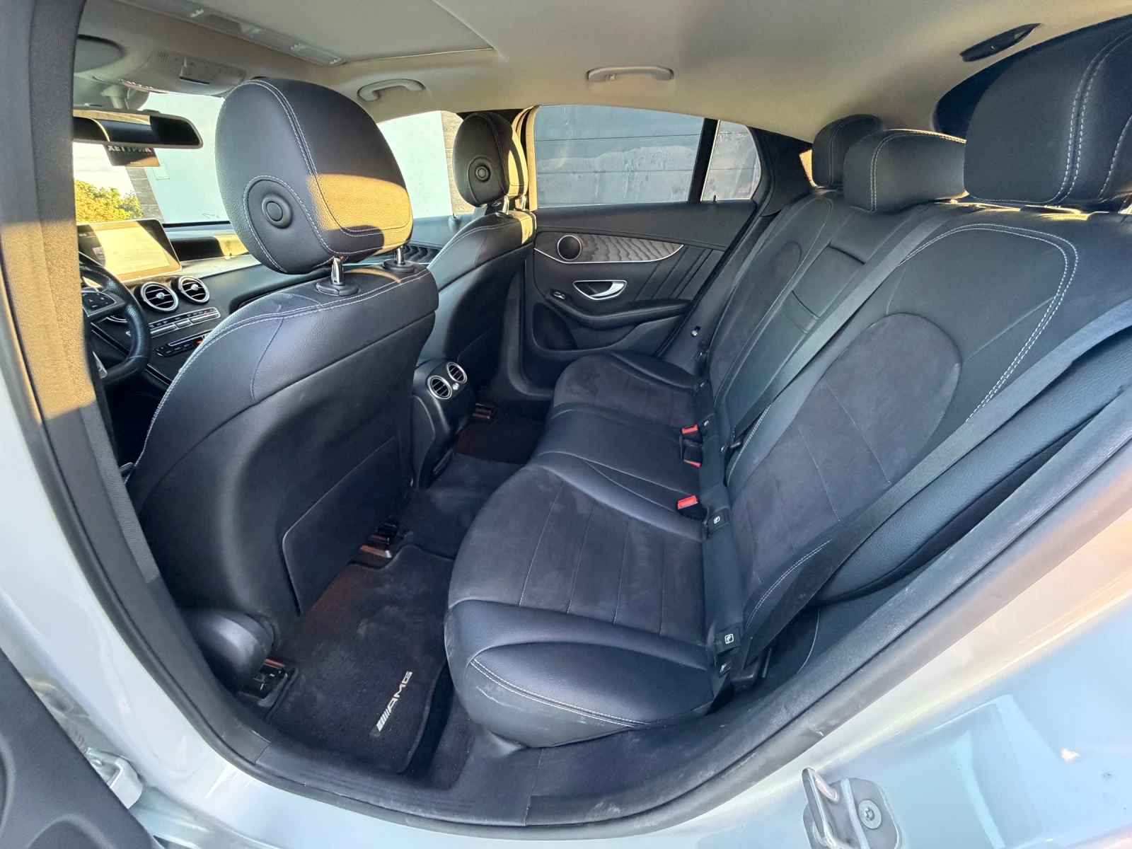 Mercedes-Benz GLC 220 Coupe * AMG Line * 4matic, снимка 9 - Автомобили и джипове - 55754154