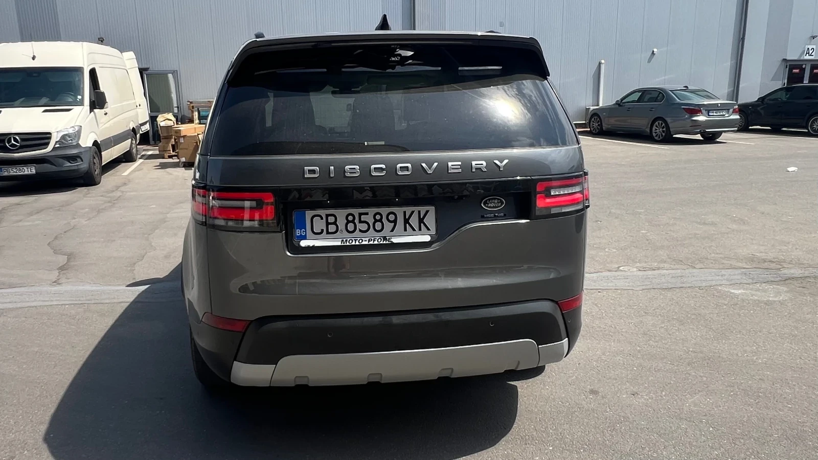 Land Rover Discovery HSE Luxury + разширен кожен салон, снимка 3 - Автомобили и джипове - 55817612