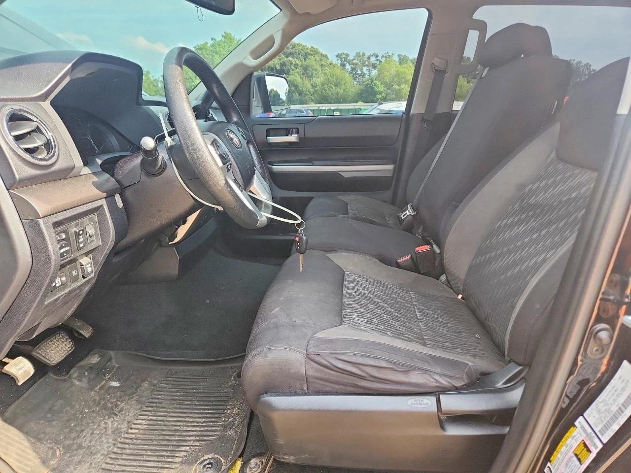 Toyota Tundra 5.7l Crewmax Sr5, снимка 7 - Автомобили и джипове - 56044062