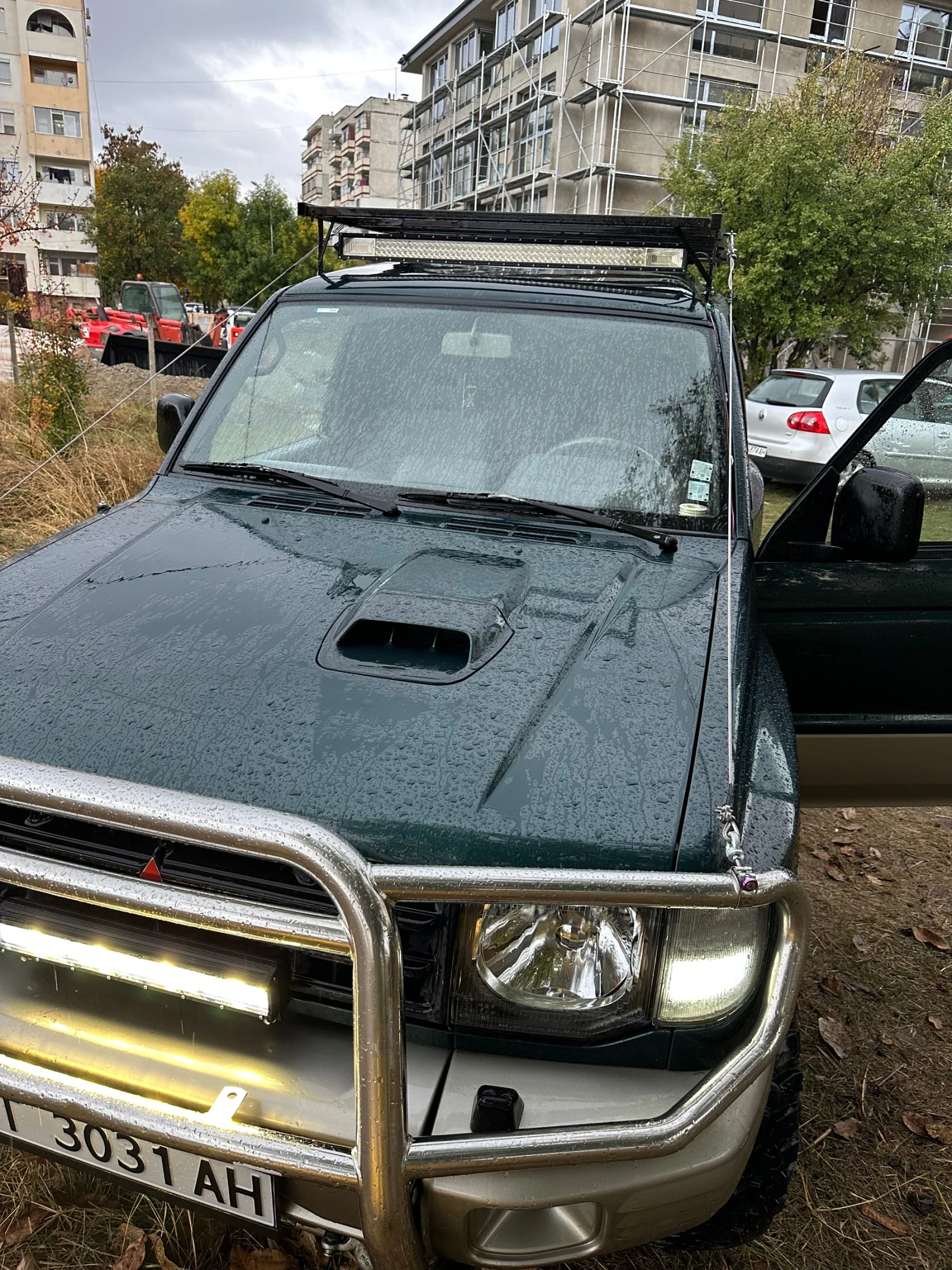 Mitsubishi Pajero, снимка 17 - Автомобили и джипове - 56525977