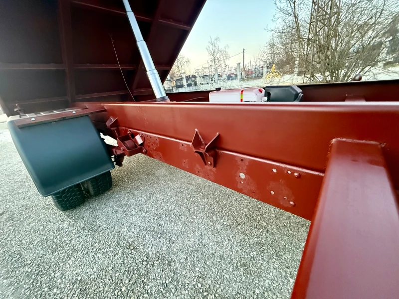 Iveco 35c13 ТОП! Тристранен Самосвал!, снимка 5 - Бусове и автобуси - 53206292