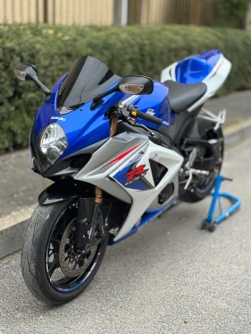 Suzuki Gsxr 1000 K8, снимка 6