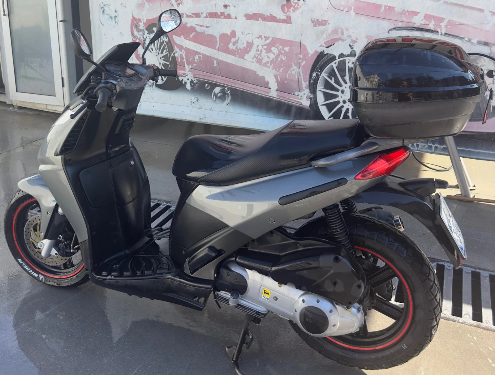 Aprilia 250 Sport City 250i - изображение 3