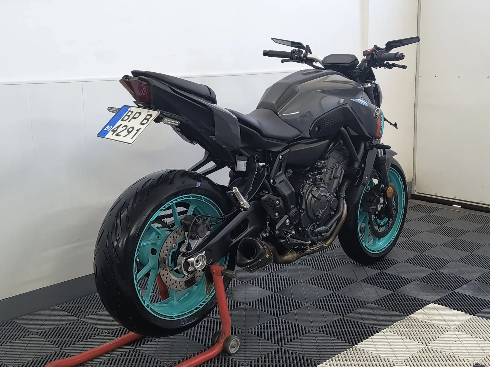 Yamaha Mt-07 Akrapovic ABS - изображение 4