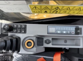 Багер Caterpillar 324 , снимка 9