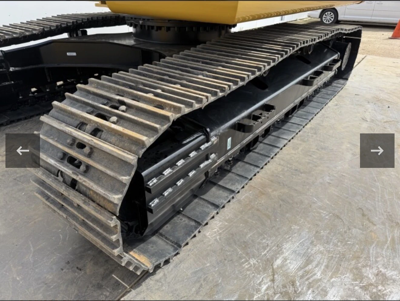 Багер Caterpillar 324 , снимка 12 - Индустриална техника - 55436414
