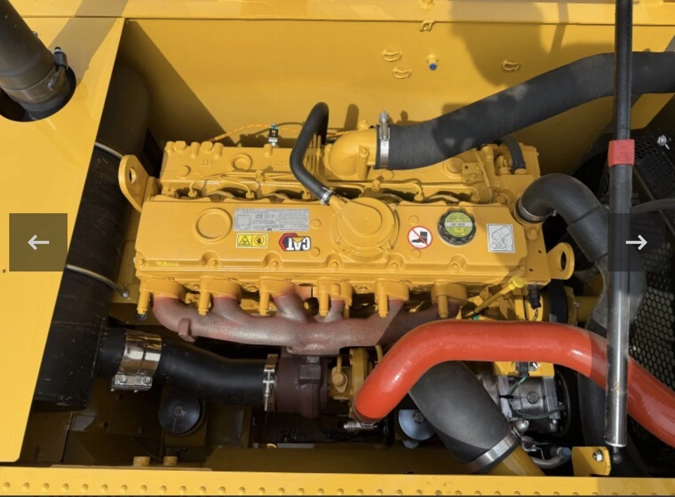 Багер Caterpillar 324 , снимка 14 - Индустриална техника - 55436414