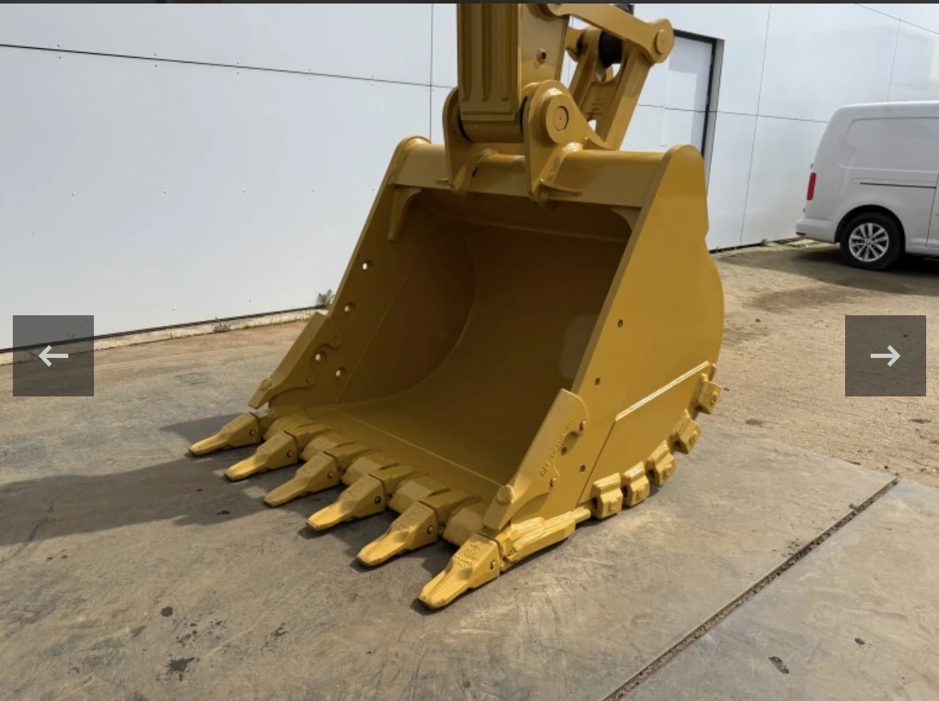 Багер Caterpillar 324 , снимка 11 - Индустриална техника - 55436414