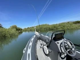 Надуваема лодка Adventure V450HD, снимка 3