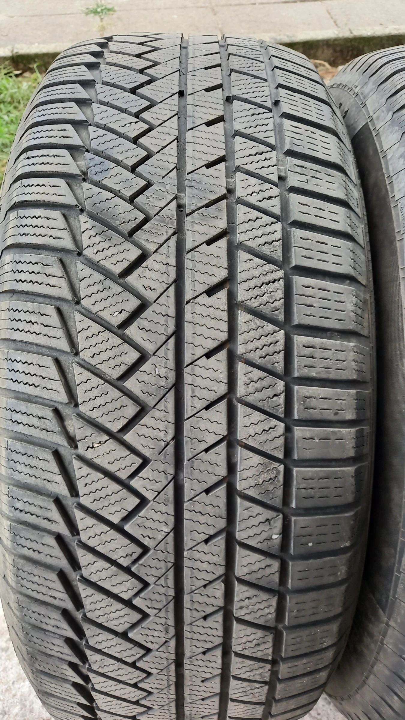 Гуми Зимни 265/60R18, снимка 5 - Гуми и джанти - 56104603
