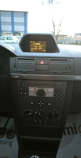 Opel Meriva 1.6i - FACELIFT, снимка 15