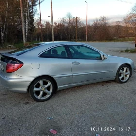 Mercedes-Benz C 220, снимка 2