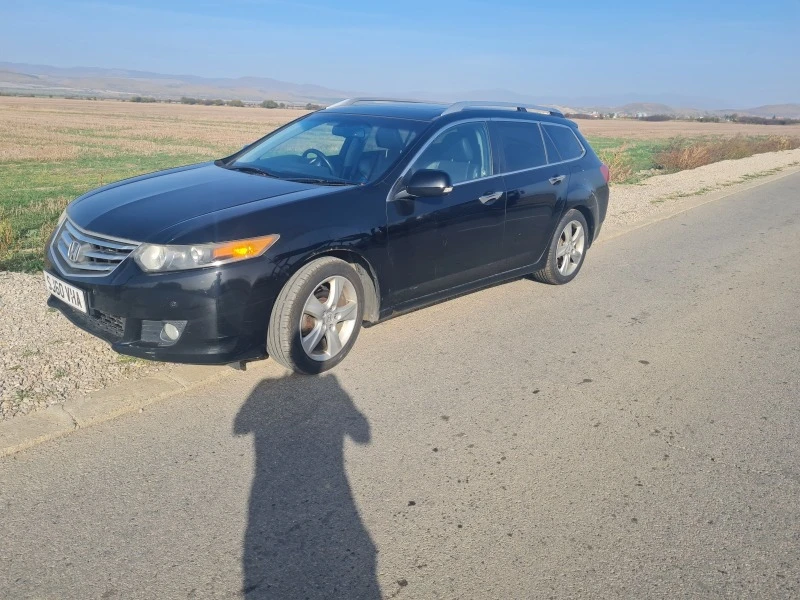 Honda Accord 2.2 i-dtec, снимка 2 - Автомобили и джипове - 38454714