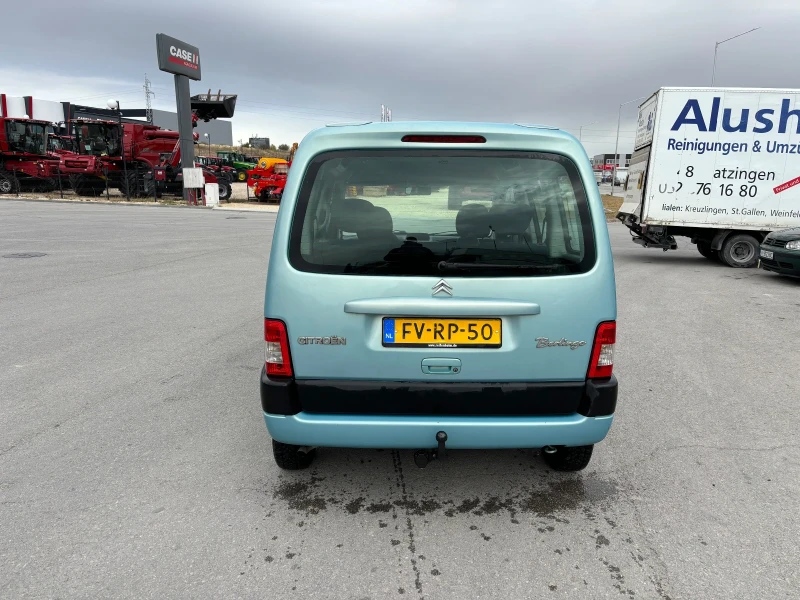 Citroen Berlingo 1.4i Multispace, снимка 2 - Автомобили и джипове - 47426926