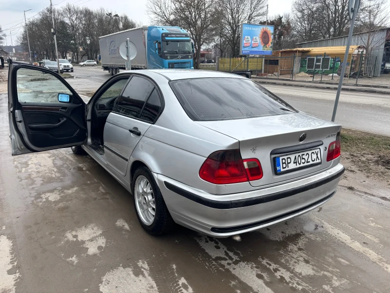 BMW 320, снимка 4 - Автомобили и джипове - 49333984