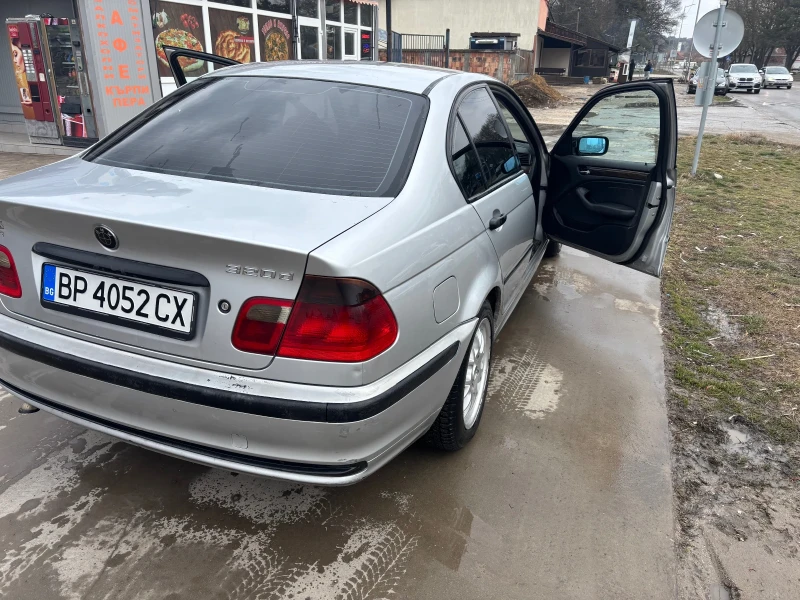 BMW 320, снимка 5 - Автомобили и джипове - 49333984