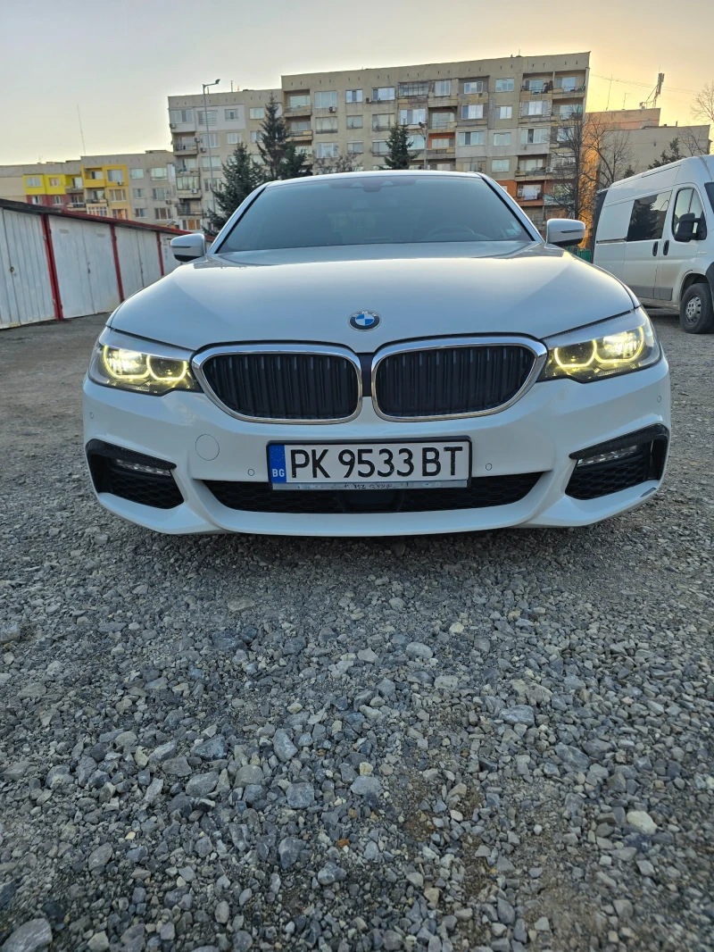 BMW 530E M-pack, Distronic, Масаж, Обдухване, Harman/Kardon, снимка 10 - Автомобили и джипове - 49543826