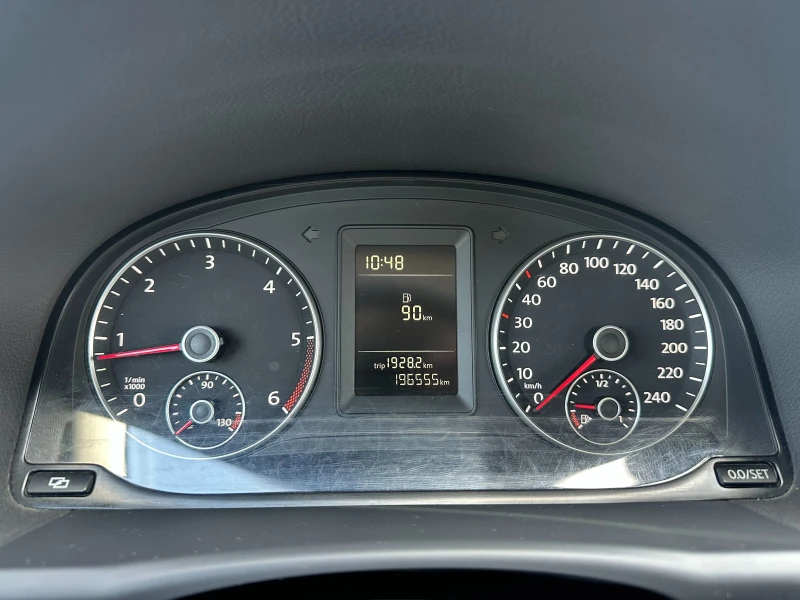 VW Touran 1.6d 105 к.с., снимка 13 - Автомобили и джипове - 51039871