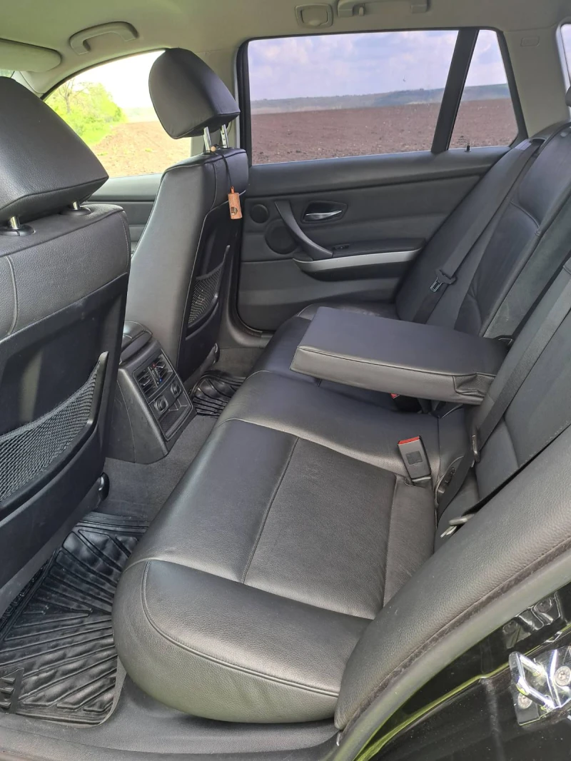 BMW 325 xi, снимка 7 - Автомобили и джипове - 52392090