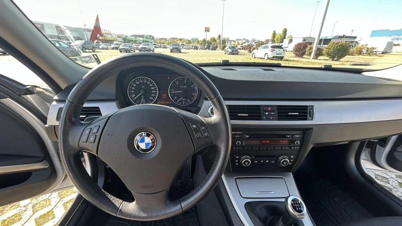 BMW 320 2.0, снимка 13 - Автомобили и джипове - 53062649