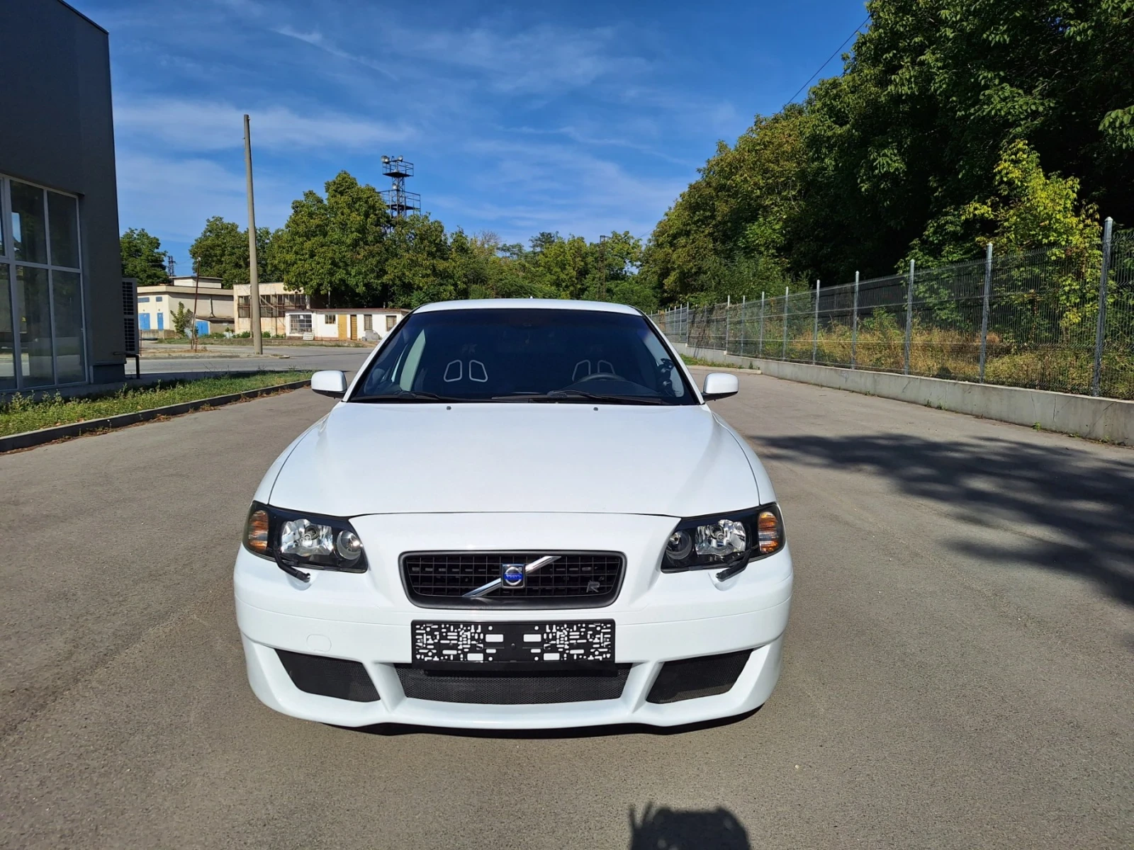 Volvo S60 R 299 к.с. AWD, SWISS - изображение 2